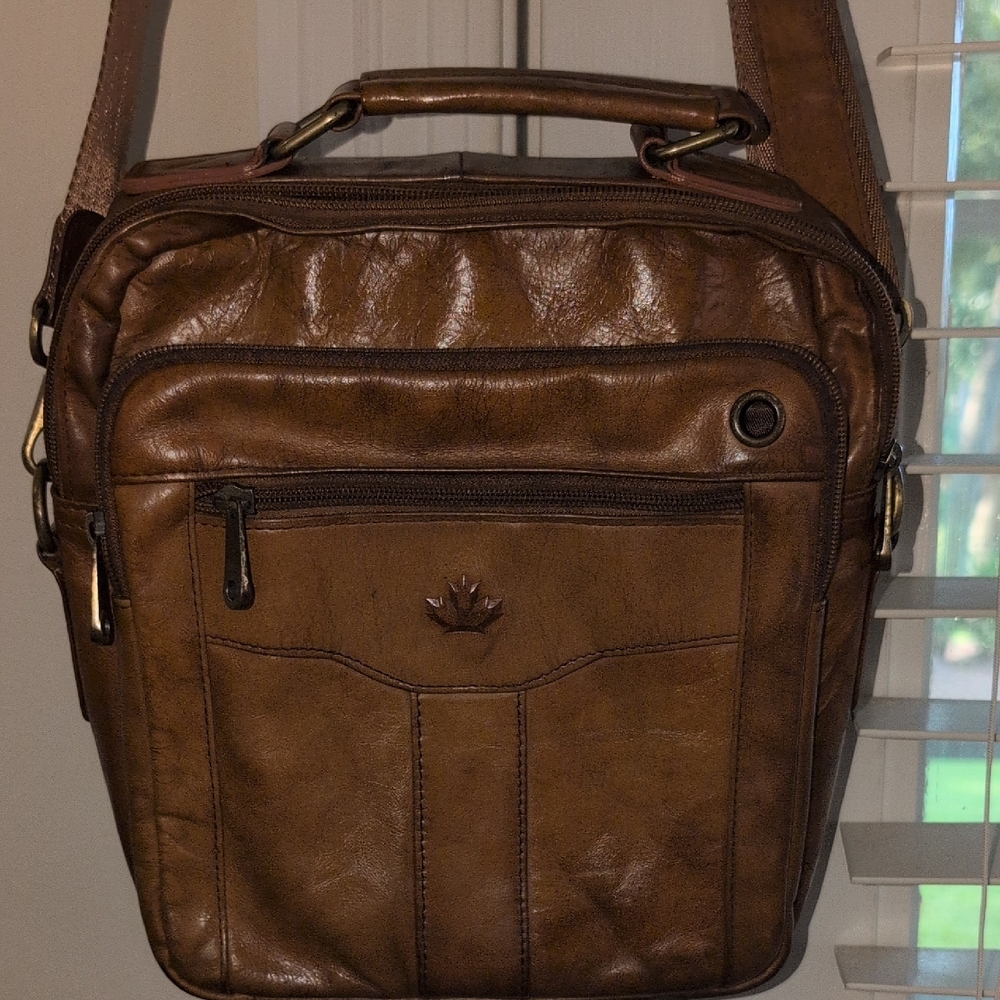 World Korea Brown Leather Messenger Bag for Men